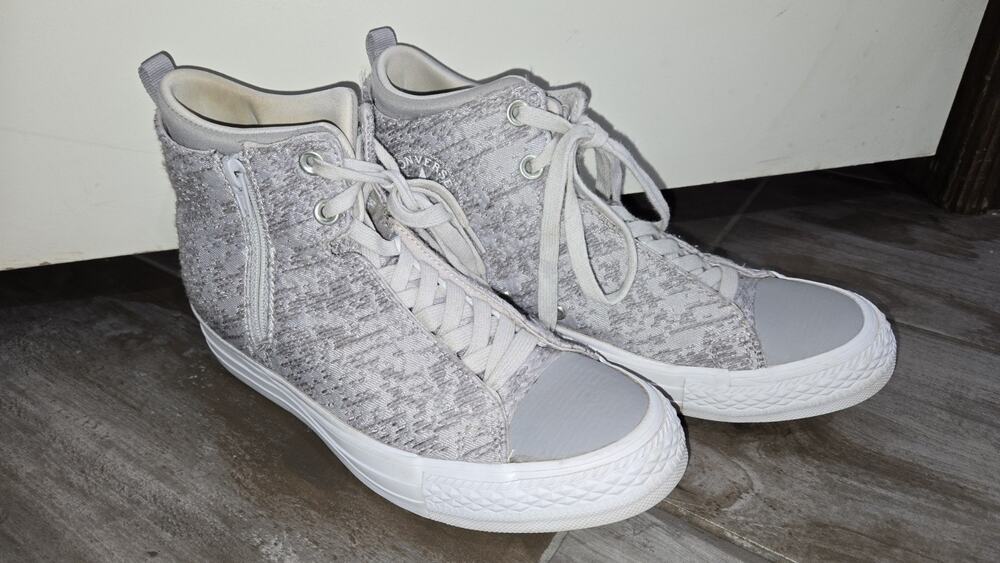 Converse Chuck Taylor All-Star Mid Selene Winter Knit Women's Shoes Size 8 Gray